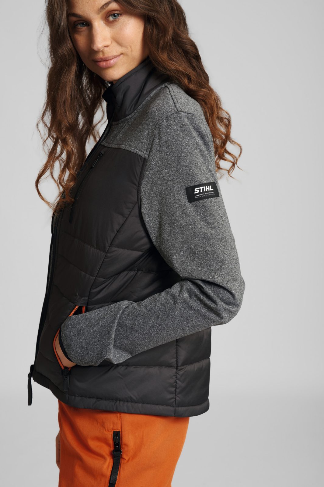 15722
